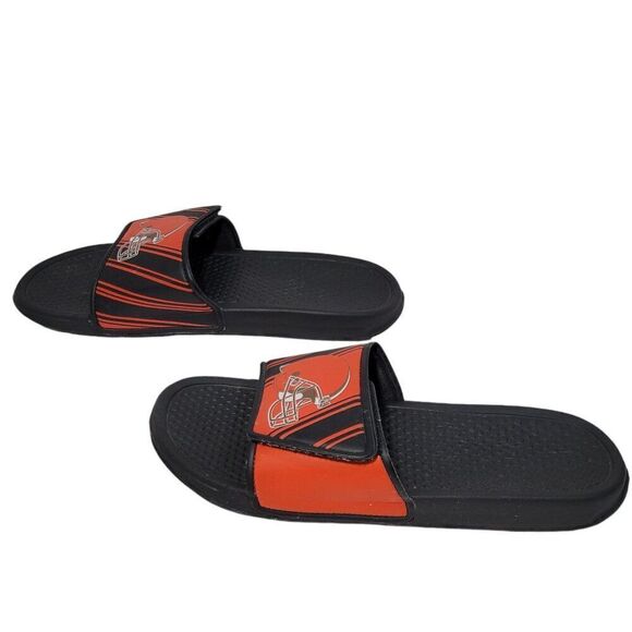 Cleveland Brown Slides NFL Football Men Size 9-10 Shower Pool Beach Shoes Sandal - Picture 4 of 11